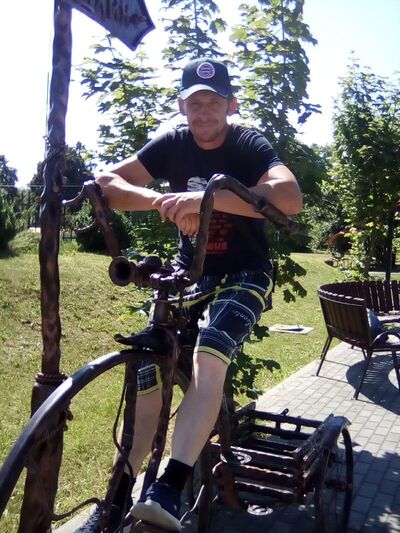  ,   Evgenii, 44 ,   ,   , c 