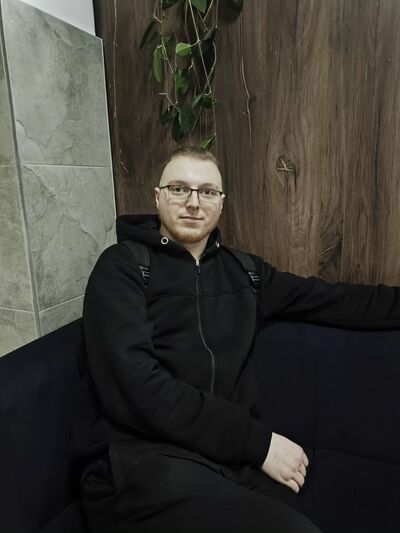  ,   Kirill, 22 ,     , c 