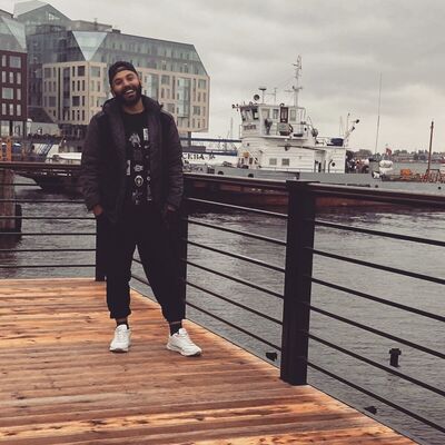  ,   Kamal, 32 ,   ,   