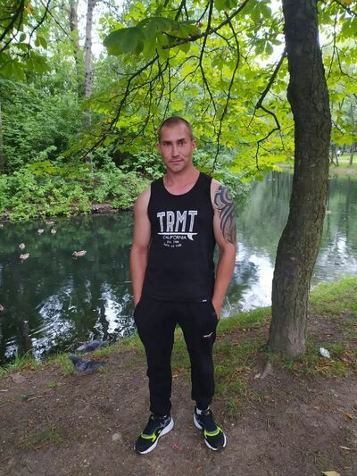  -,   Nickorlie, 34 ,   ,   , 