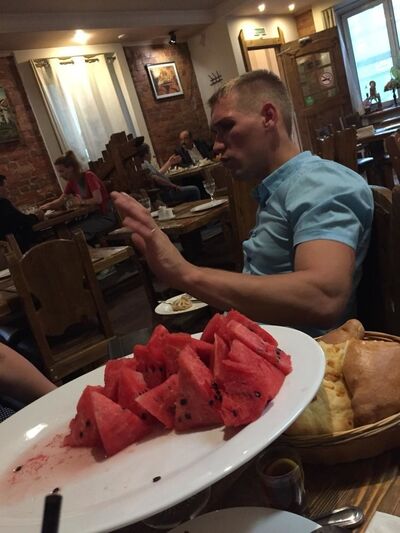  ,   Andrei, 32 ,   ,   , c 
