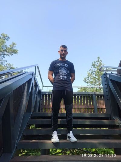  Straszyn,   , 28 ,   ,   