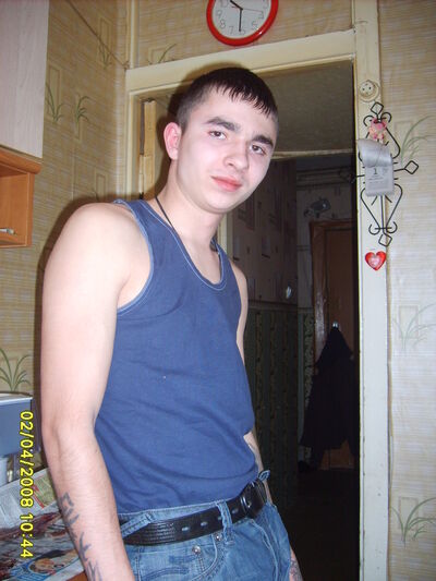  ,   Artem, 37 ,   