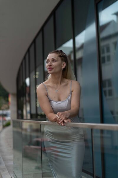  Alsbach-Hahnlein,   Halyna, 36 ,  