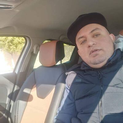  Algiers,   Moncef, 41 ,   ,   , c , 