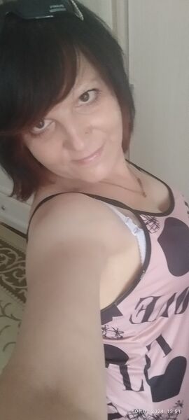  ,   Lana, 40 ,   ,   , c , 