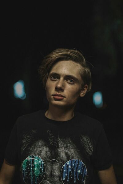  ,   M, 22 ,   ,   