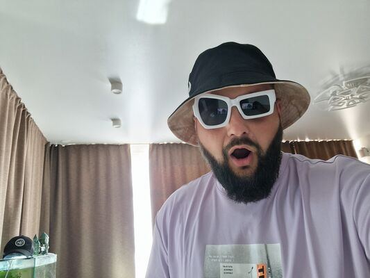  ,   Anton, 35 ,   ,   