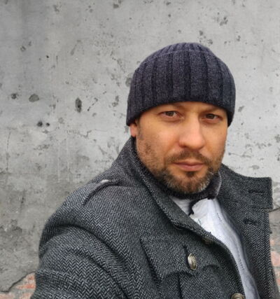  ,   Maksim, 43 ,   
