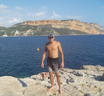  ,   Deniss, 41 ,   ,   , c , 