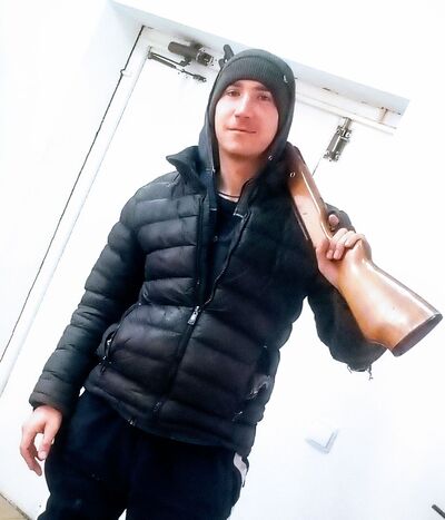  ,   Leonid, 26 ,   ,   