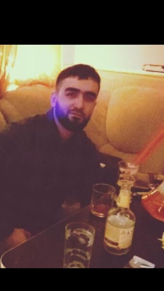 ,   Salmon, 29 ,   ,   