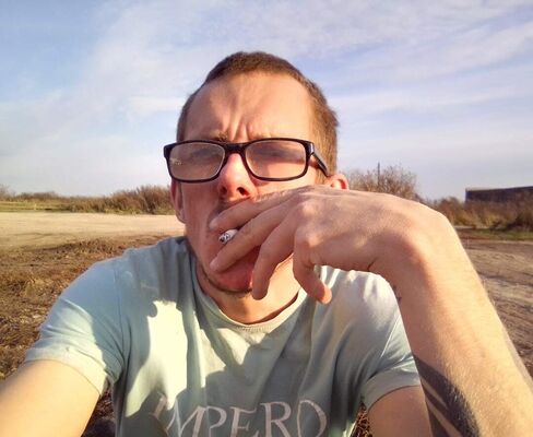  ,   Rodion, 32 ,   c , 