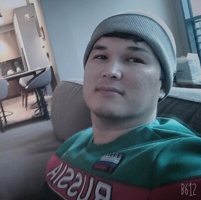  ,   Megga, 32 ,   ,   