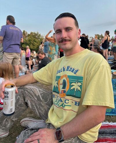  ,   Kevin, 41 ,   ,   