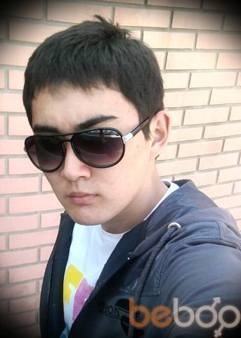  ,   Muzya, 37 ,  