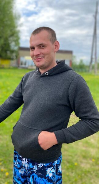  ,   Maksimka, 28 ,   ,   