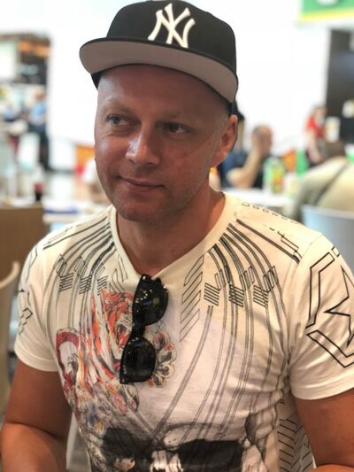  ,   Ruslan, 39 ,   ,   , c 