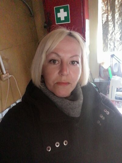  ,   Nina, 43 ,   c 