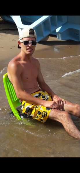  Algiers,   Isslam, 31 ,   ,   