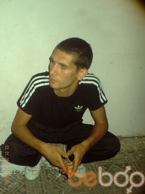   ,   Makswell, 37 ,   
