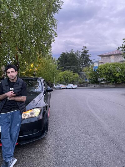  ,   Narek, 23 ,   ,   