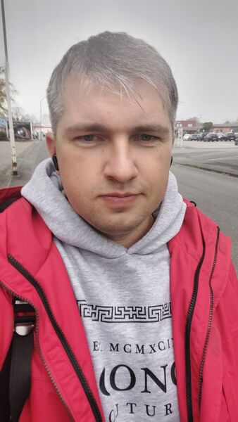  Mohrendorf,   Dmytro, 34 ,   ,   , c , 