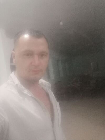  ,   Farrux, 31 ,   ,   , c 