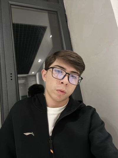  ,   Akbarshox, 19 ,   ,   