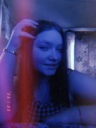  ,   Karina, 24 ,   c , 