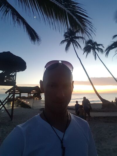  ,   Sasga, 39 ,   ,   