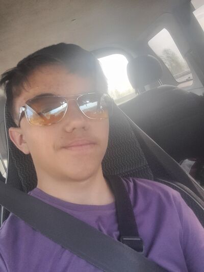  ,   Ivan, 22 ,   ,   