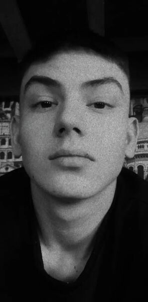  ,   Ilya, 20 ,   ,   