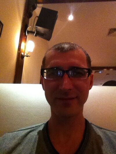  ,   Denis, 46 ,   ,   , c 