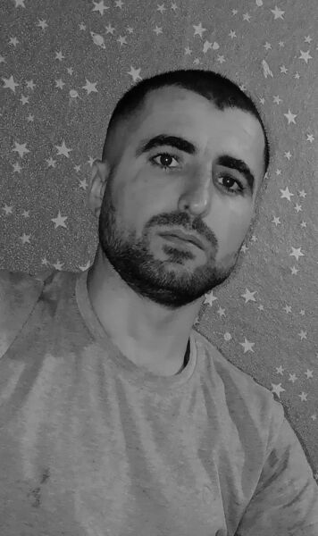  ,   Naim, 35 ,   ,   