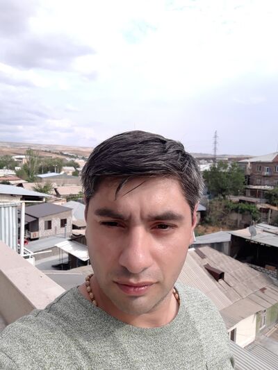  ,   ROLAND, 43 ,     , c 