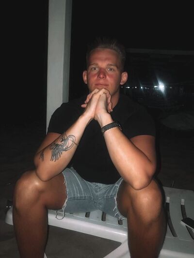 ,   Dorian Gray, 27 ,   ,   