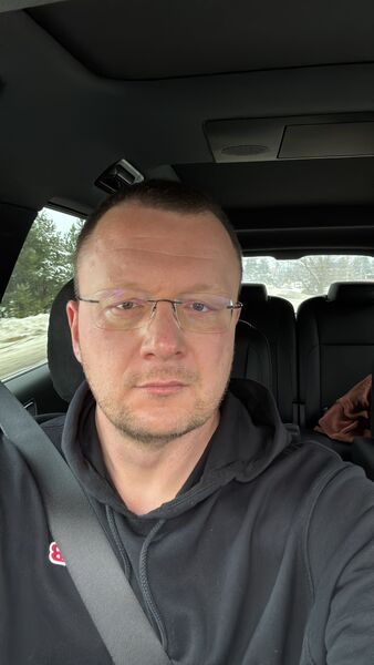  ,   Vlad, 44 ,   , 