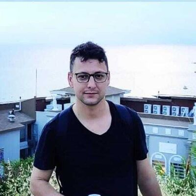  ,   Sezer, 28 ,   ,   , c , 