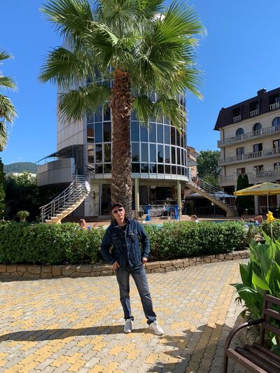  ,   Valery, 53 ,   ,   , c 