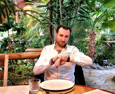  ,   Vardan, 39 ,   ,   , c 