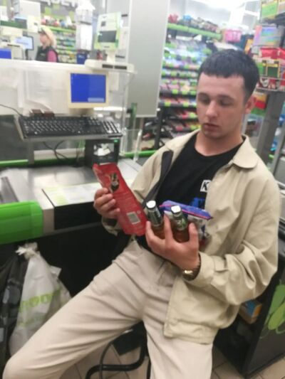  ,   Mike, 22 ,   ,   , 