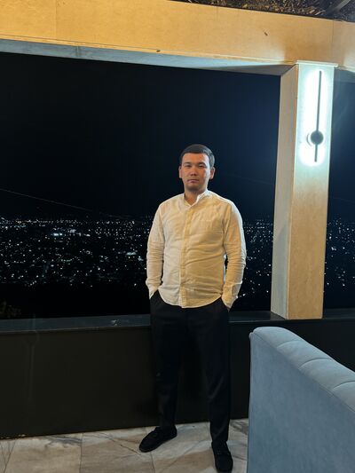  ,   Aseke, 28 ,   ,   