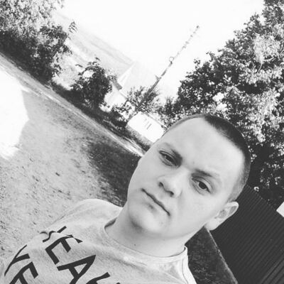  ,   Vlad, 29 ,   