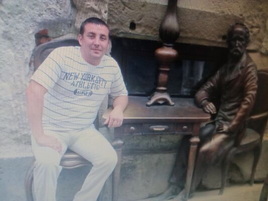 ,   Vladislav, 43 ,   c 