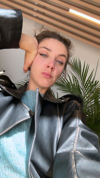  ,   Alisa, 38 ,   ,   