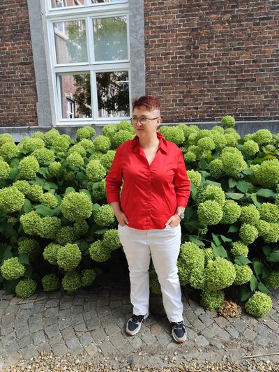  Sint-Truiden,   , 27 ,   c , 