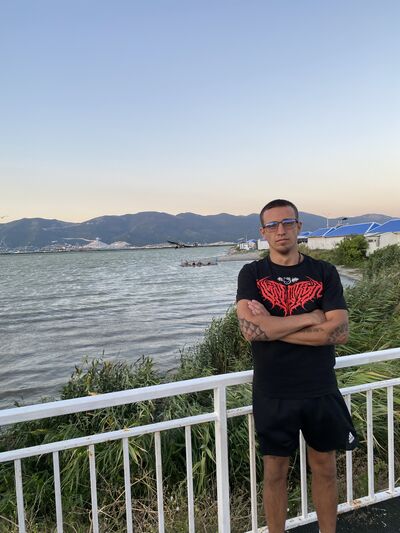  ,   Stas, 27 ,   ,   