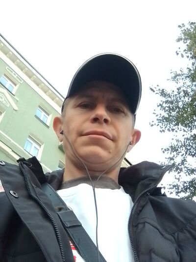  ,   Vova, 43 ,   ,   