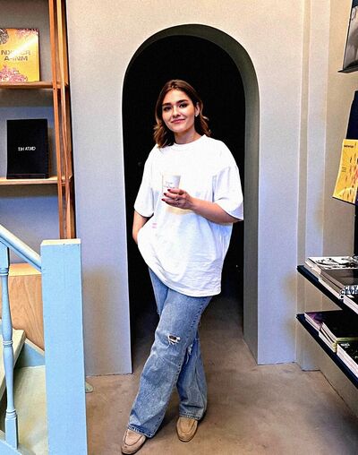  ,   Karina, 29 ,   ,   